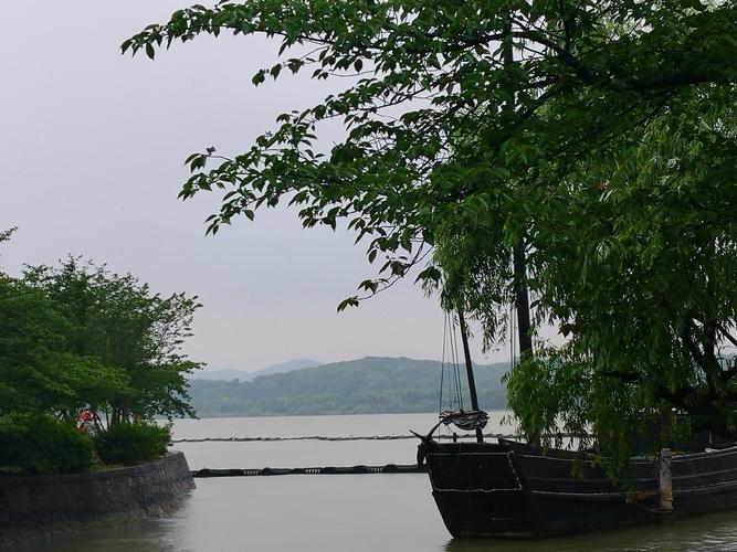 太湖游船，人潮汹涌。排队差点没中暑😂太湖 游船 游人如鲫