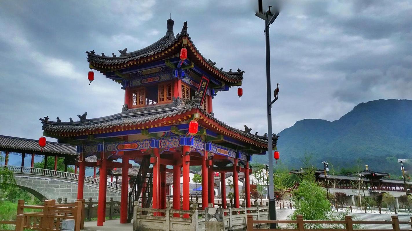 洋县华阳古镇，秦岭四宝园，风景美丽，空气新鲜