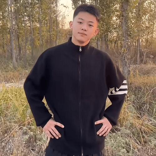 山东19岁网红少年被邻居捅伤案：凶手只赔12万！