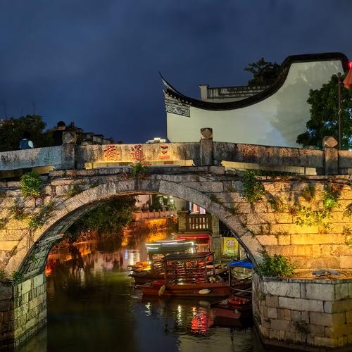 #古镇夜景 古橋 夜色 五一必打卡古镇推荐