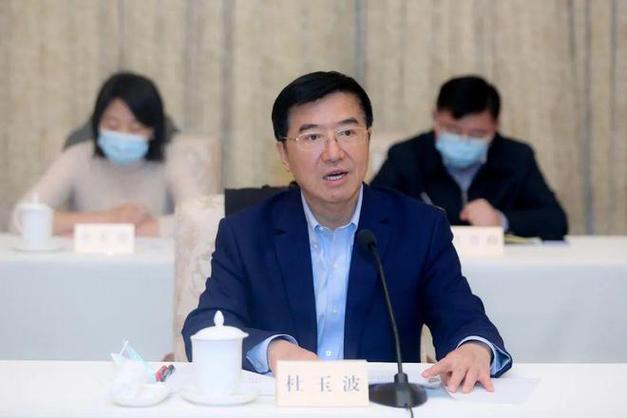 山东一中学原校长被查！