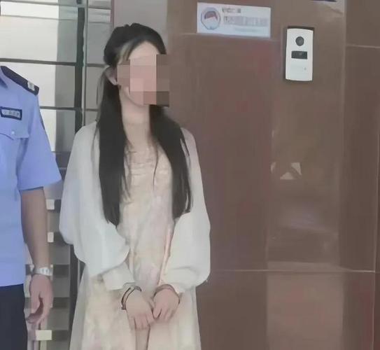 不堪入耳！五名女子玩短视频内容无下限被行拘