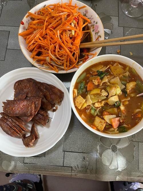 一个人的晚餐九天不重样，简单不简陋，同事见了都羡慕