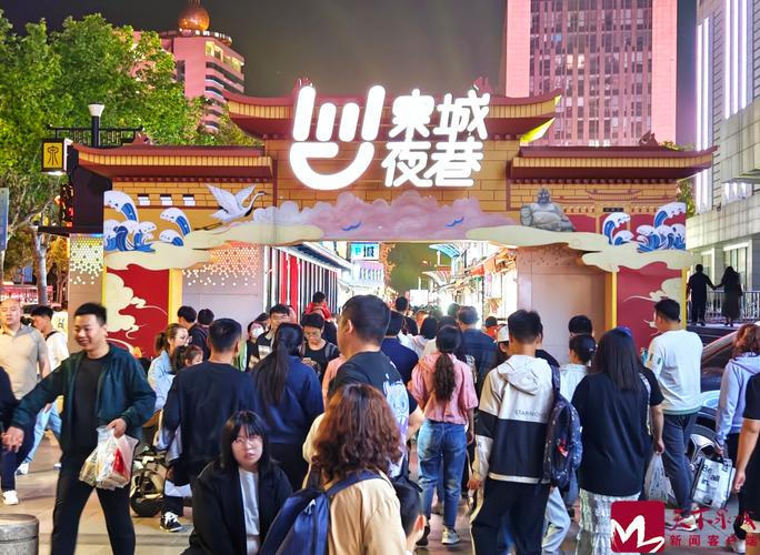 越夜越精彩！泉城夜色醉游人