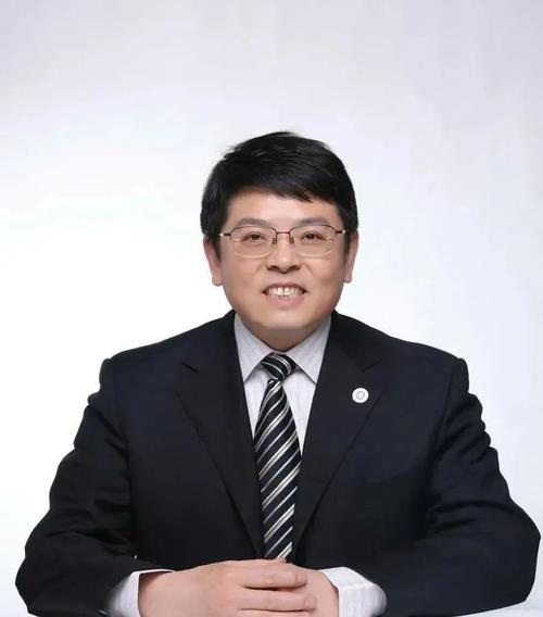 中国科学院院士，任北大常务副校长！